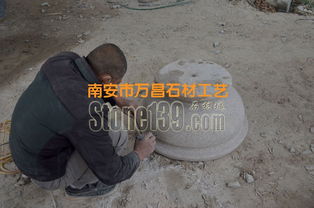 石井三鄉萬昌石材小花盆加工現場圖片 公司相冊 南安市萬昌石材工藝 石材工藝品 圓球 圓柱 圓桌 靠背椅 羅馬柱窗 樓梯扶手 河堤欄桿及各種石材欄桿